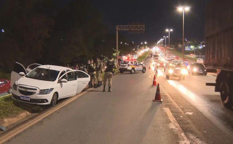 Perseguição policial na BR-040 termina com suspeito morto pela PM na Grande  BH