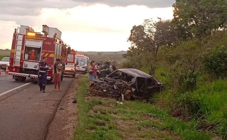 Motorista perde o controle do carro e mata duas pessoas na BR-135 no MA, Maranhão
