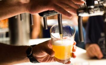 Bebida alcoólica é barata no Brasil? Veja resultados de pesquisa sobre o consumo dos brasileiros