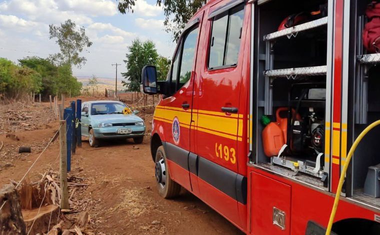 Idoso morre após ser atropelado pelo próprio carro em Minas Gerais 