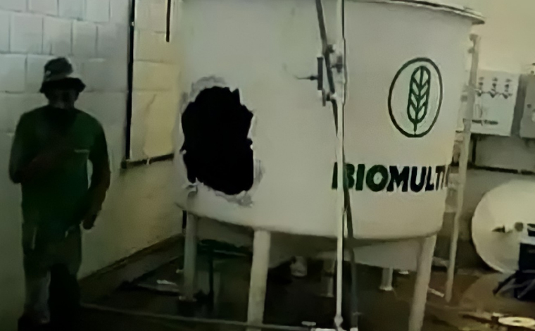 Dois trabalhadores morrem asfixiados após caírem em tanque de armazenamento de adubo em Jaíba  